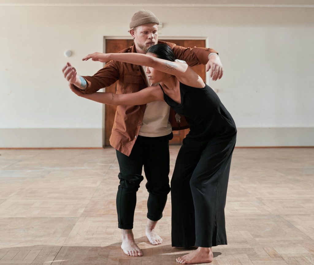 dance therapy helps with mind body connection